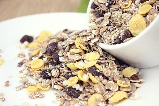 片的报告显示：超过9燕麦片不合格？吃吗麻将胡了2模拟器国家监管部门抽检燕麦(图3)